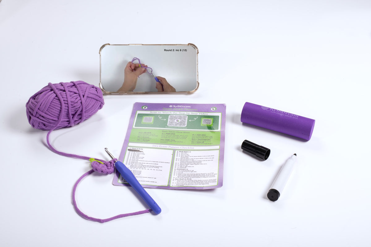 Learn to Crochet Kit Snail (Includes Purple Magic Circle Tool)